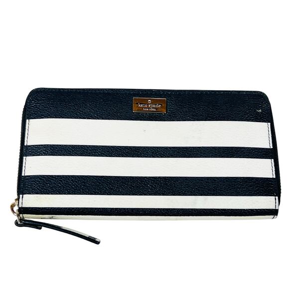 Kate Spade Shore Street Clutch Wallet Black And White Striped Leather - Picture 1 of 15